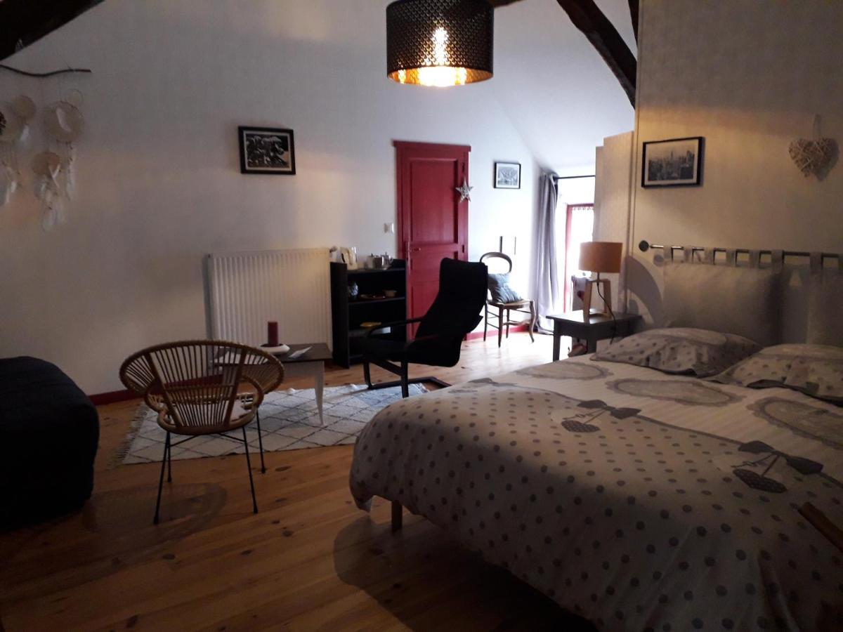 Bed and Breakfast Les Hirondelles Onzain Exteriér fotografie
